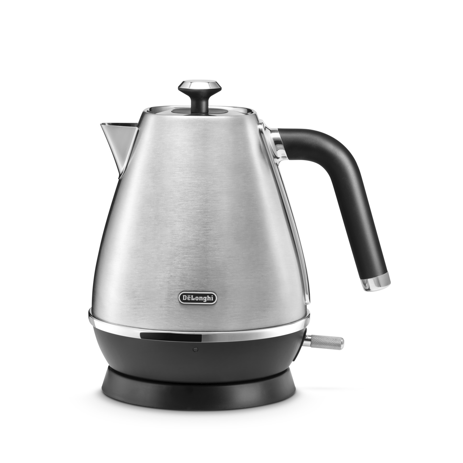 kettle delonghi black